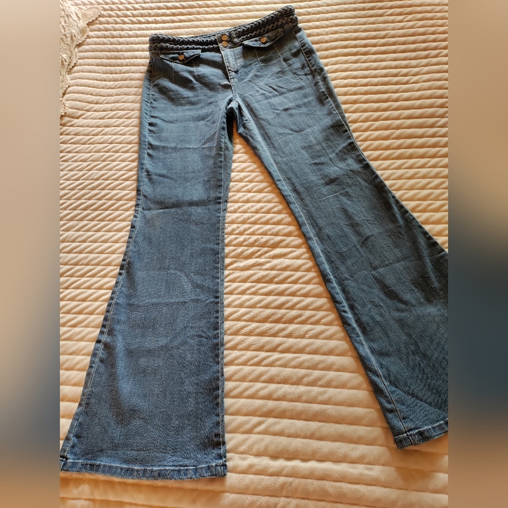 New York & Co. Soho flare   jeans.